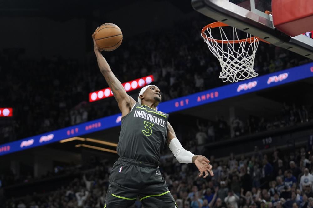 体育赛事中 体育赛事中