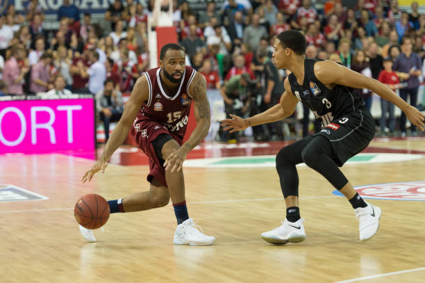 容与时俱进 容与时俱进