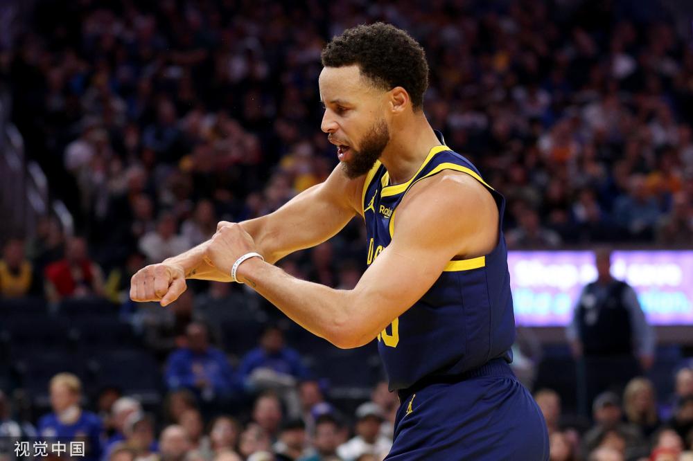 在关键比赛 在关键比赛