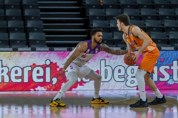 事件回顾 事件回顾